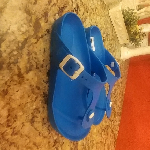 Birkenstock Shoes - Birkenstock Scuba Blue Sandles Size 6 *